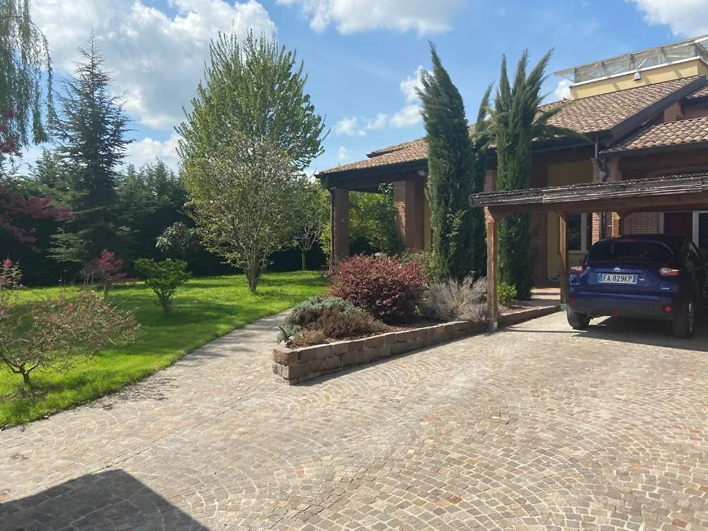 Villa With Private Swimming Pool & Spa Parma Italy